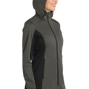 L719_GREY STEEL_DEEP BLACK_MODEL_HOOD